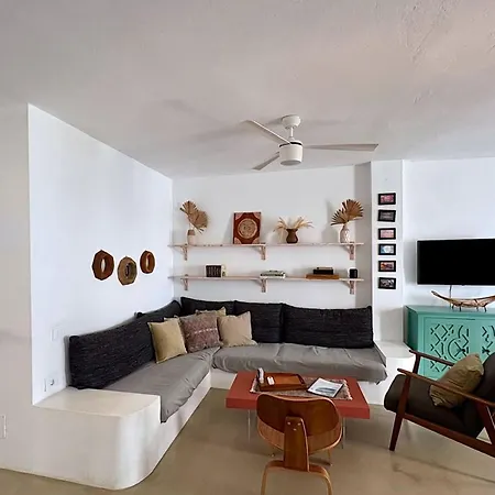 Sandy Bay With Roof Terrace And Sea Views Apartamento Famara