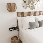 Sandy Bay With Roof Terrace And Sea Views Appartement